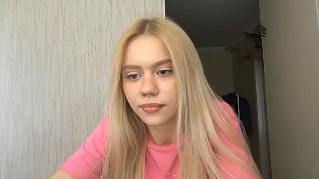 Glamorforyou nude on webcam for live sex chat
