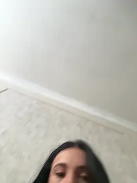 lucyxoxq nude on webcam for live sex chat