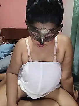 Maskedcurves nude on webcam for live sex chat