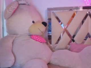 rio-tay nude on Live Cam Sex Chat