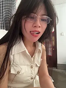 aiqi520 nude on webcam for live sex chat