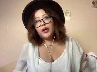 CaterinaLiou nude on Live Cam Sex Chat
