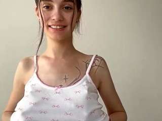 HattieWassam nude on Live Cam Sex Chat