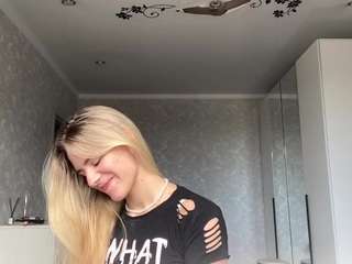 KatelinMuskelly nude on Live Cam Sex Chat