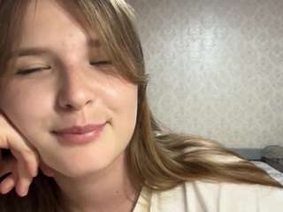 KieshaSamperi nude on Live Cam Sex Chat