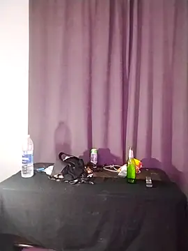 lmalikaahlamedubai nude on webcam for live sex chat