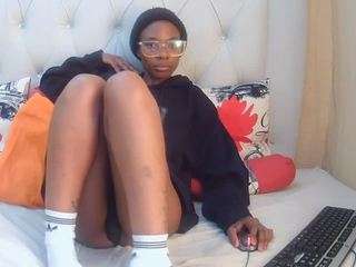 londondarling nude on Live Cam Sex Chat