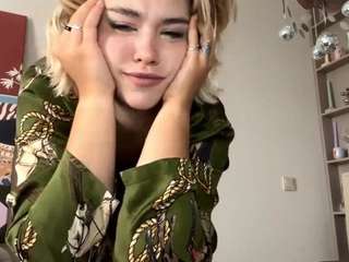MarlineWinley nude on Live Cam Sex Chat