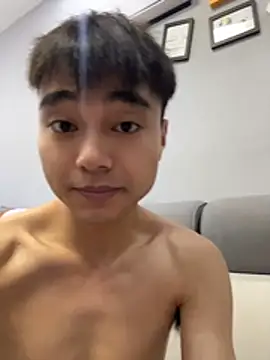 QZY888888 nude on webcam for live sex chat