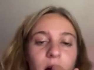 tinyvic nude on Live Cam Sex Chat
