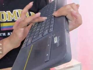 victoria-tay nude on Live Cam Sex Chat